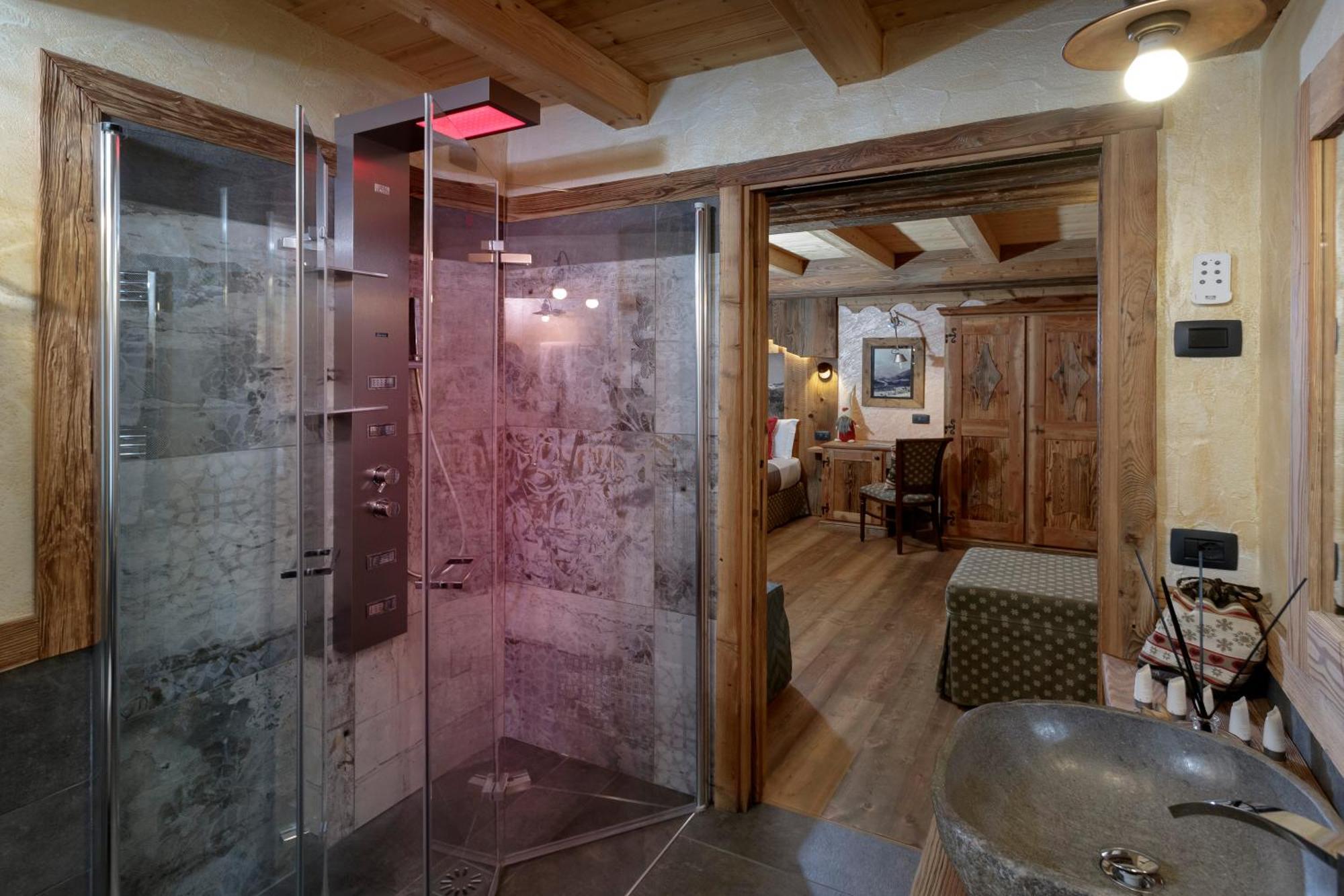 Francois Boutique - Matterhorn Retreat & In Cervinia