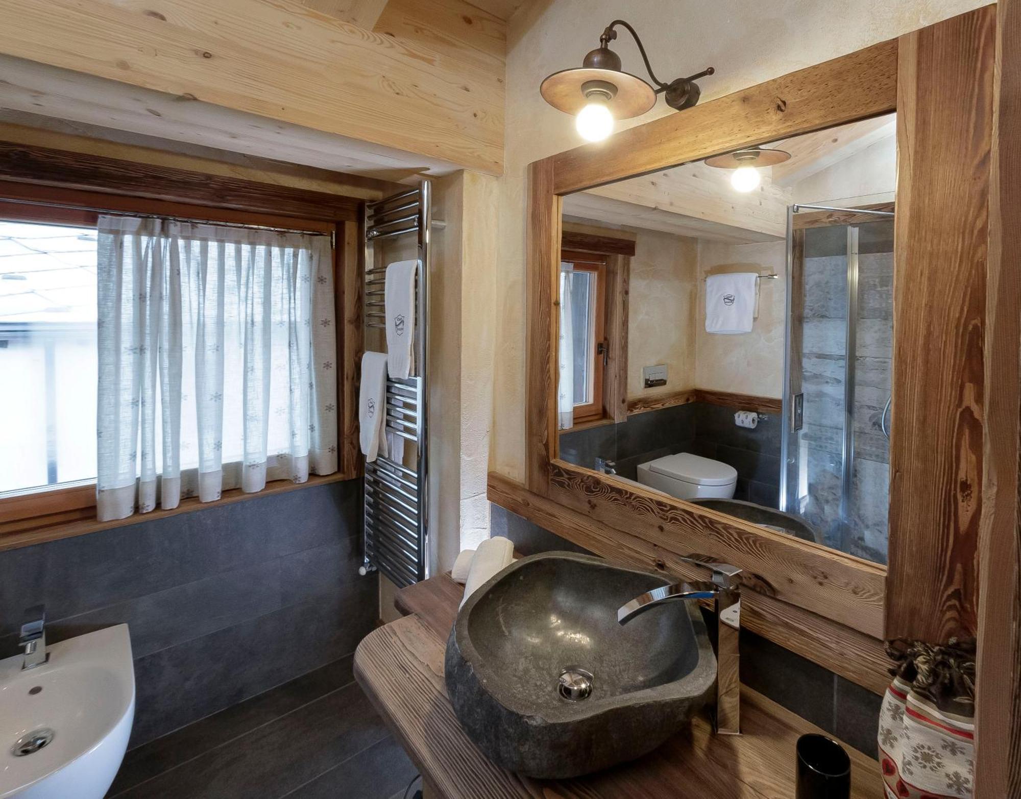 Francois Boutique - Matterhorn Retreat & In Cervinia