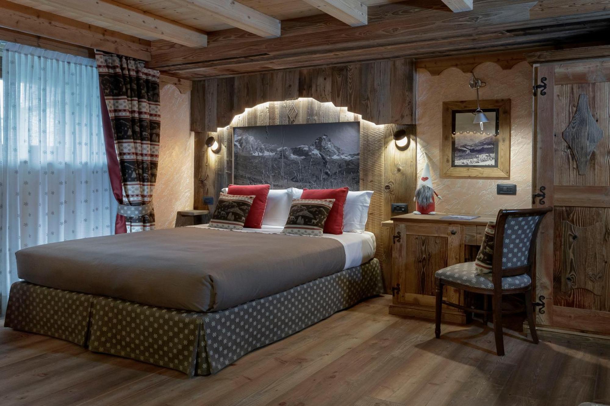 Hotel Francois Boutique - Matterhorn Retreat & Spa In Cervinia