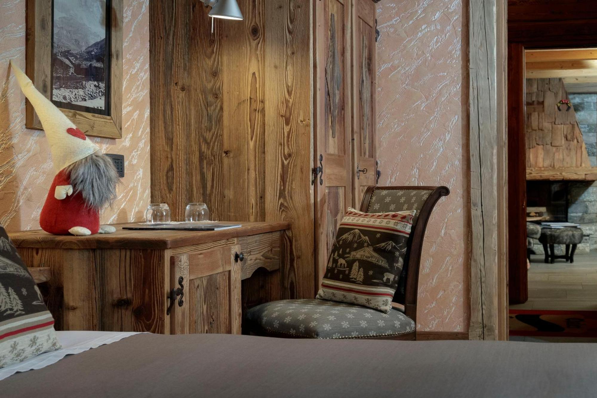 Francois Boutique - Matterhorn Retreat & Spa In Cervinia Breuil-Cervinia